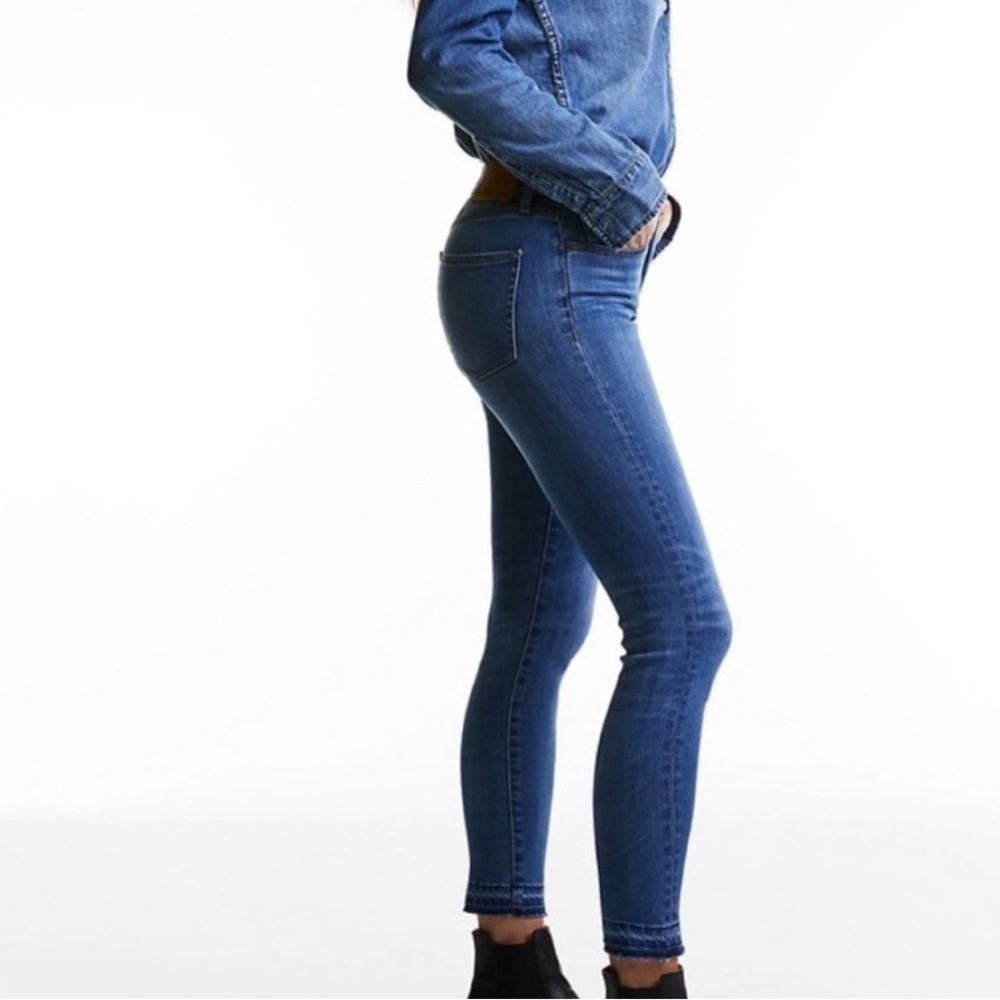 Denim Forum The Nico Mid Rise Skinny Crop